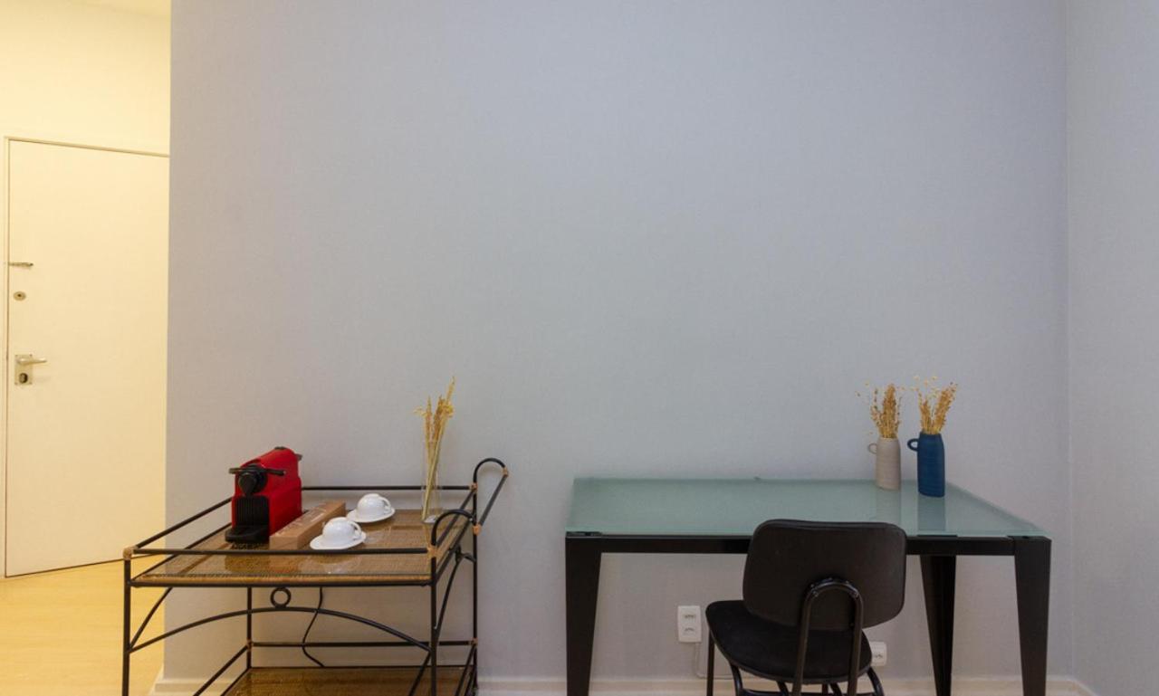 Tabas Aconchegante Apto No Leblon - Rj Lb0017 Apartamento Río de Janeiro